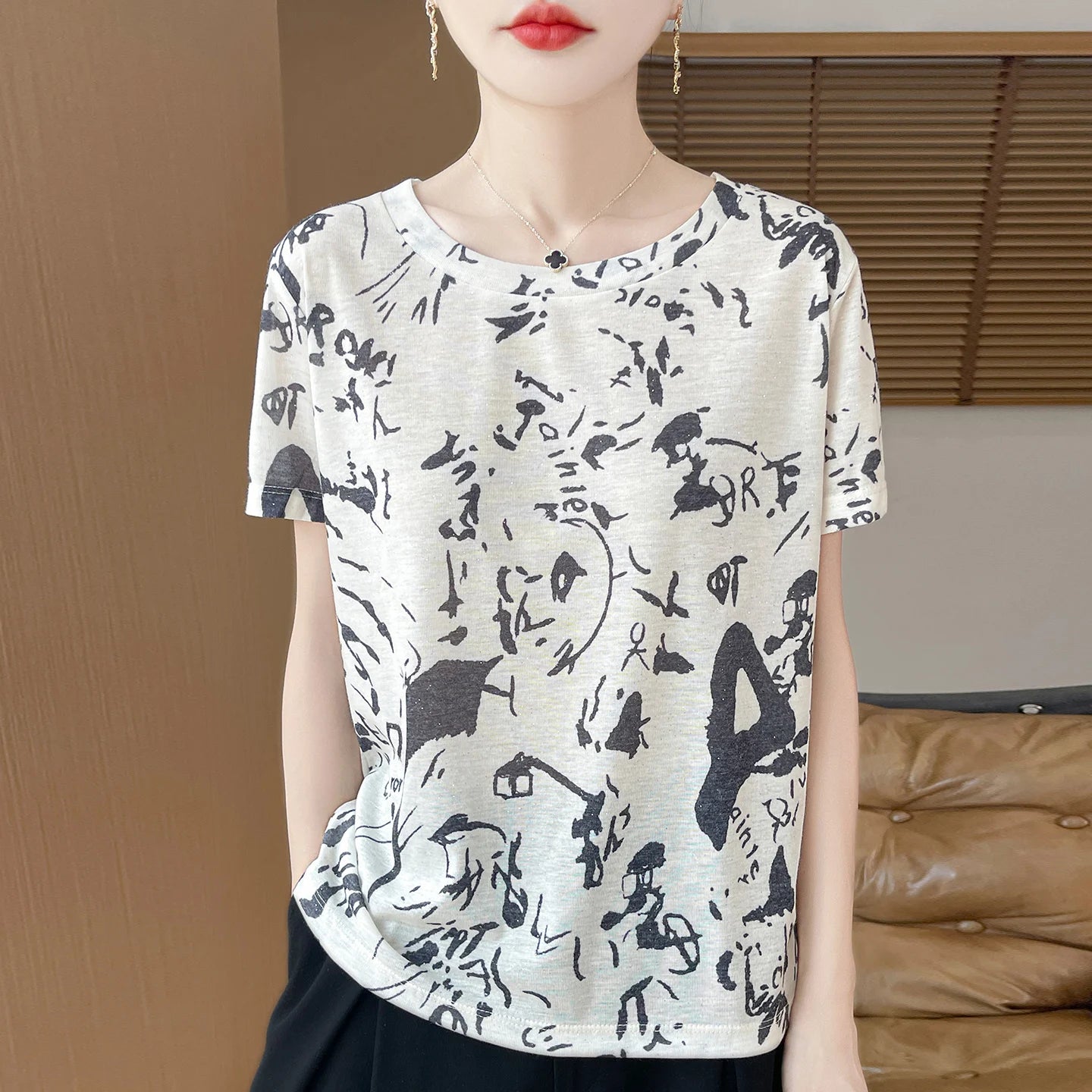 Spring And Summer New Round Neck Knitted Short Sleeve T-shirt Women's Printed Loose Bottoming Top
