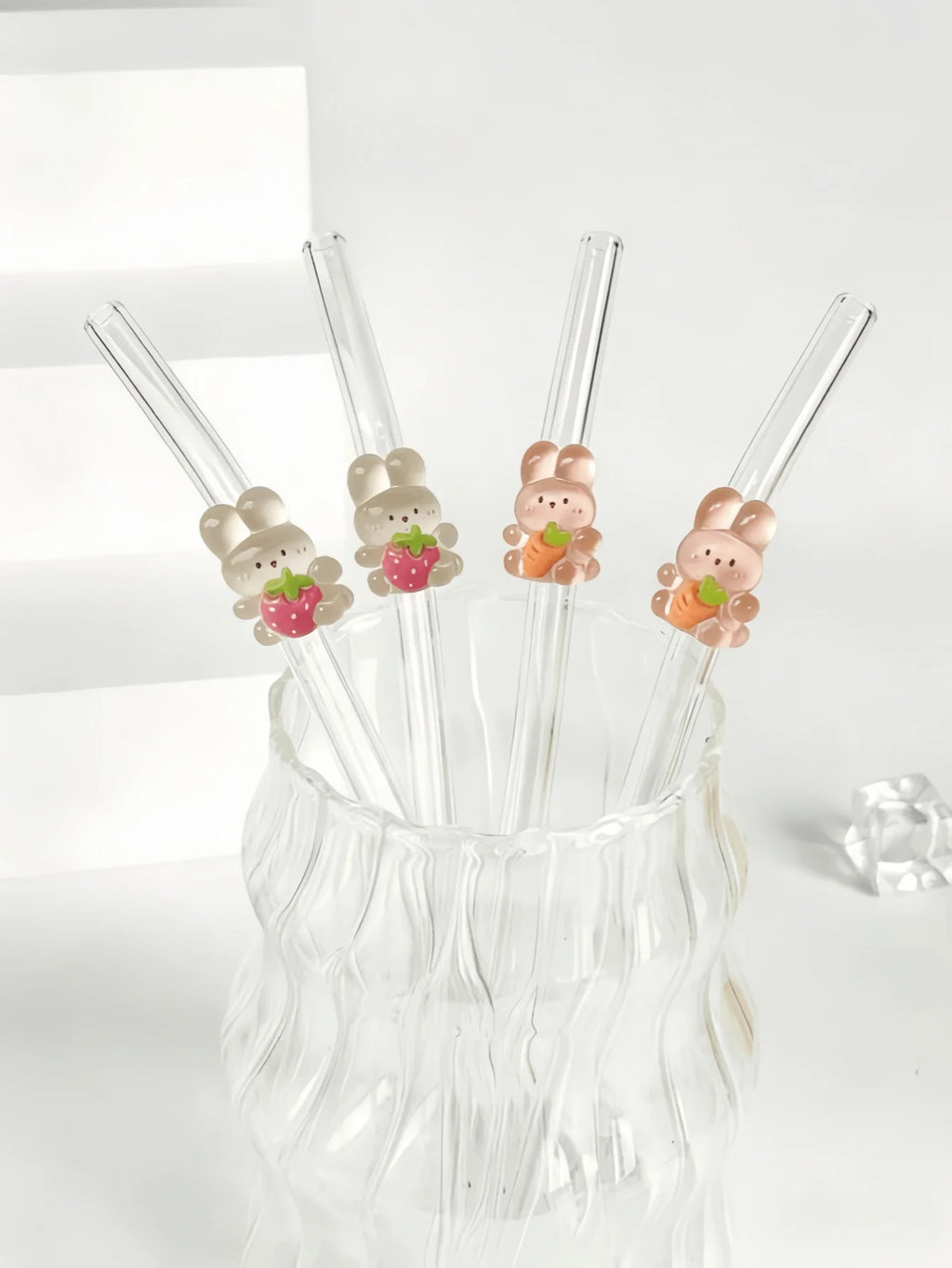 Bunny Strawberry Carrot Glass Straw,Reusable Curved Set for Cocktails, Smoothies, Pool Parties, Weddings, Beach.
