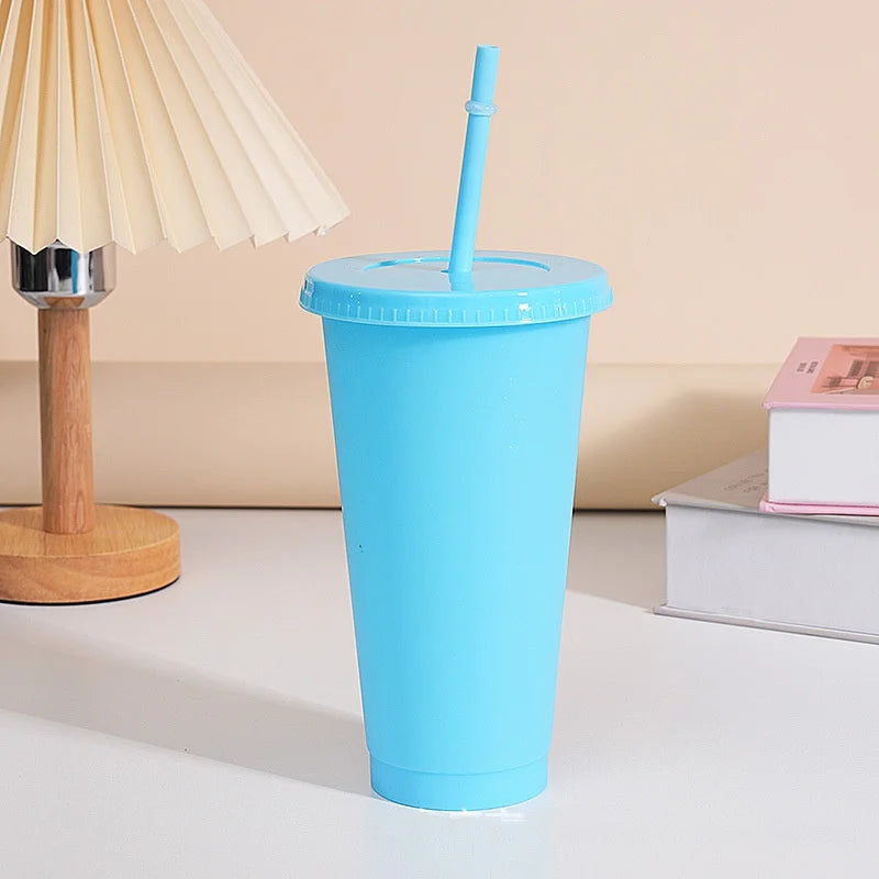 Assorted solid color reusable 710ml 24oz plastic cup cold cup coloured cup takeaway straw cup glasses with straw and lid