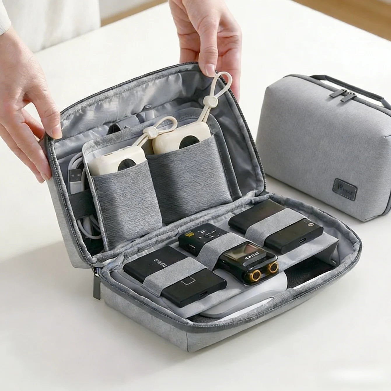 1Pc Electronics Organizer Travel Case, Water Resistant Travel Bag Cable Organizer for Essentials, Tech Pouch Accessories Storage